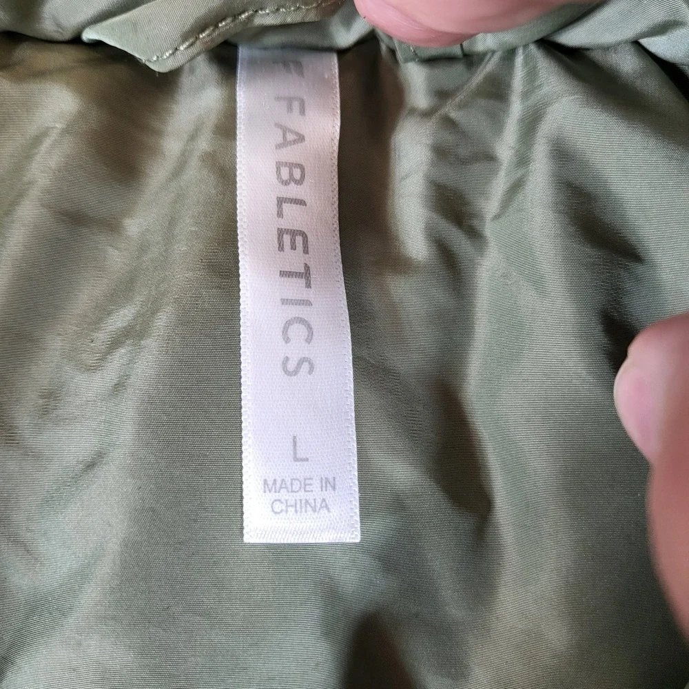Fabletics Khloe Kardashian Puffer Jacket Green Womens Size‎ L Quilted Full Zip